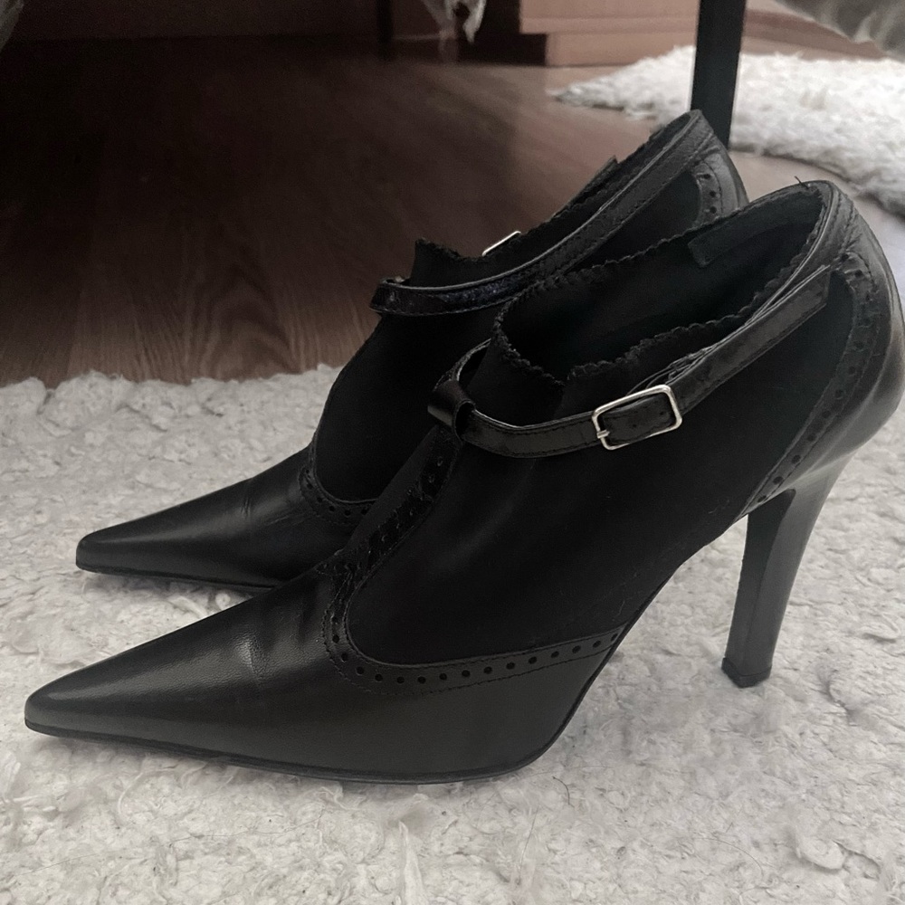 Massimo Baldi Size 7.5 Heeled Booties